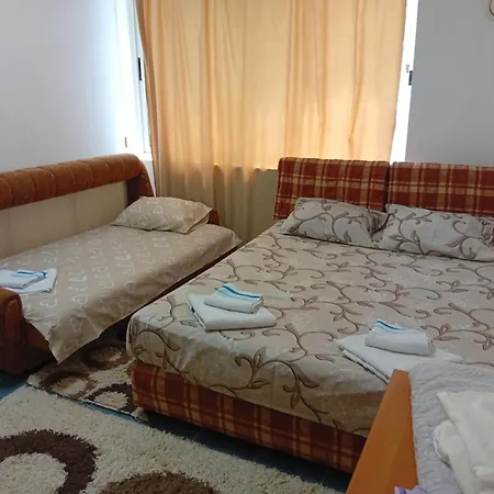 Apartment Jeca